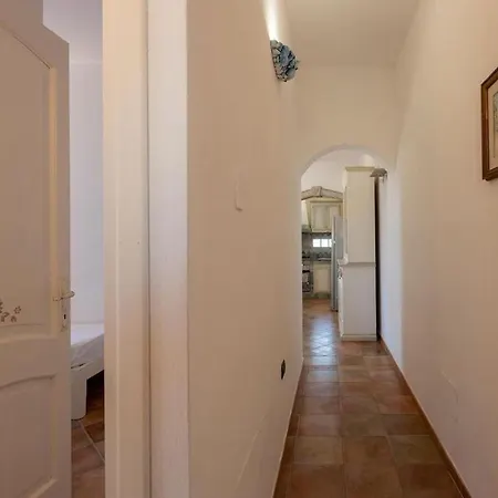 Ampia Con Piscina E Vista Per 12 Persone أولبيا
